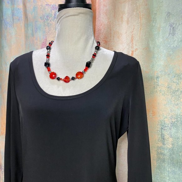 📌 Rare Find, Asymmetrical Dress with Wide Fringes - Picture 3 of 16